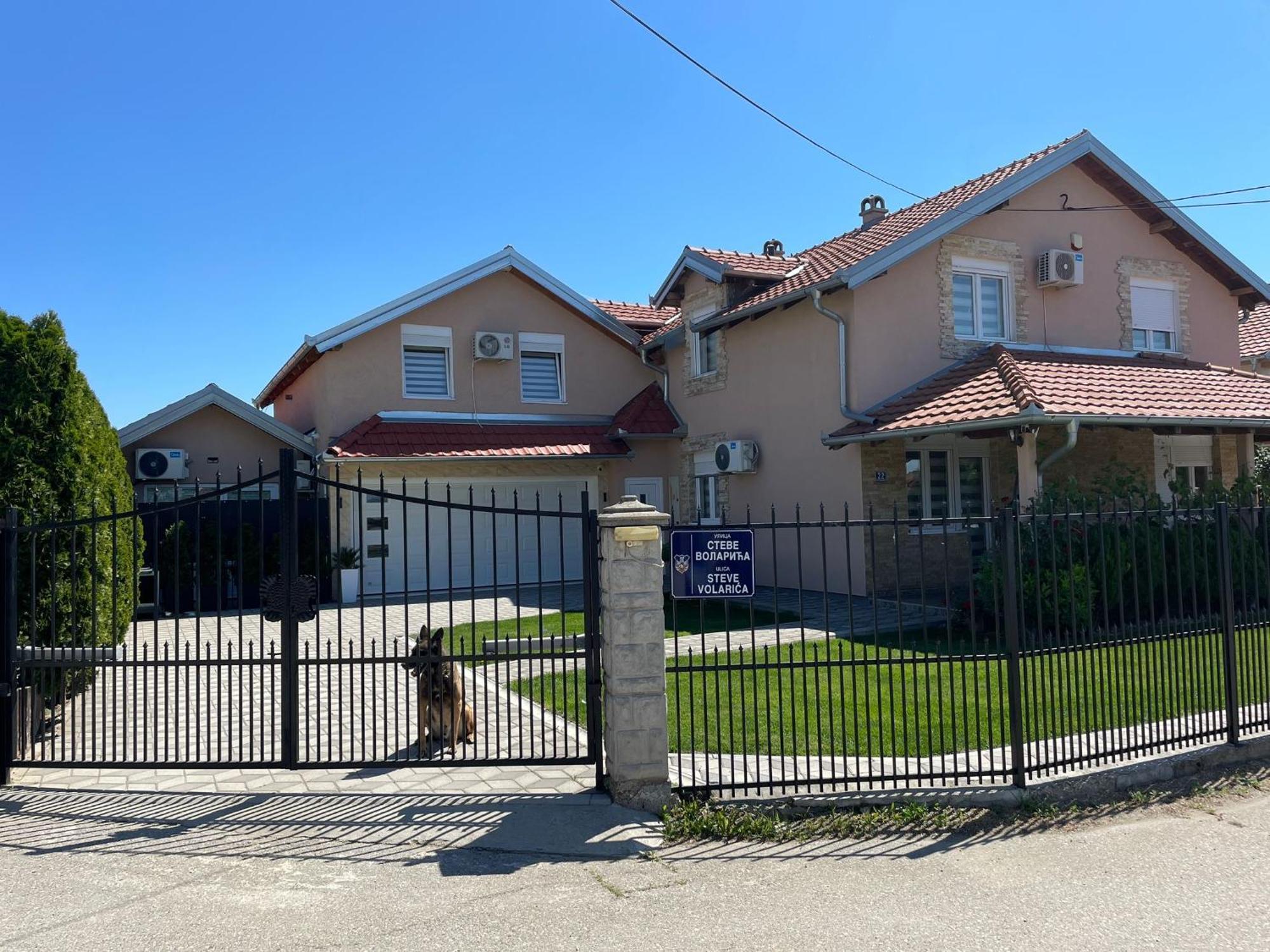 Apartman Diamond Lux Surčin Esterno foto