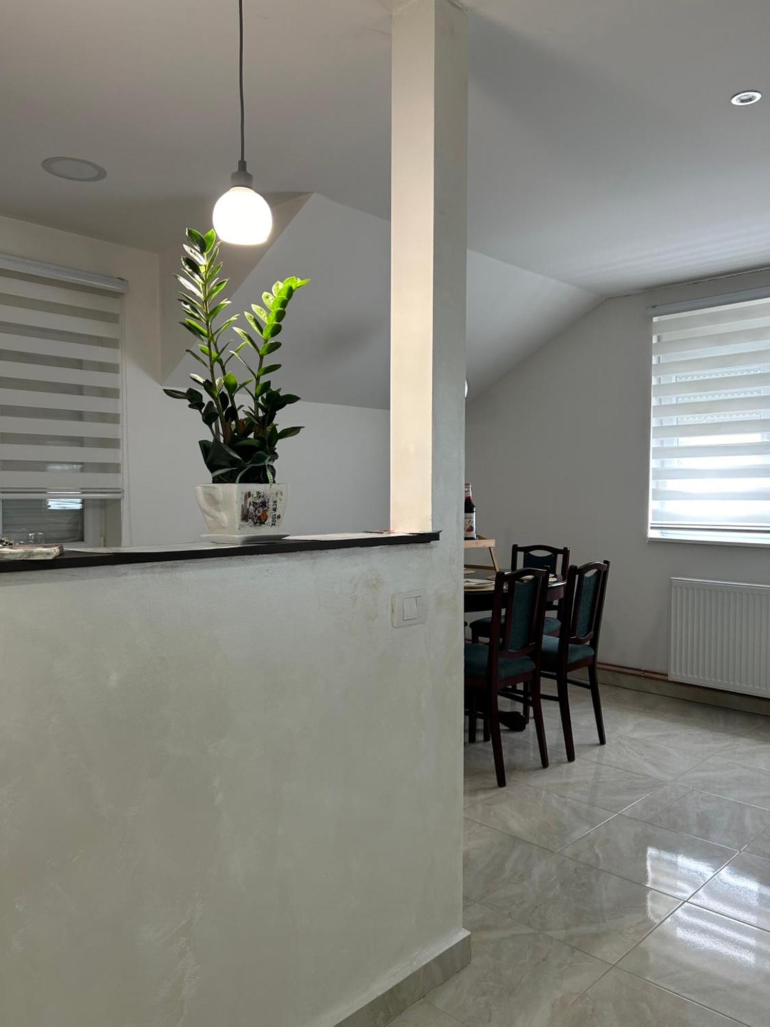 Apartman Diamond Lux Surčin Esterno foto