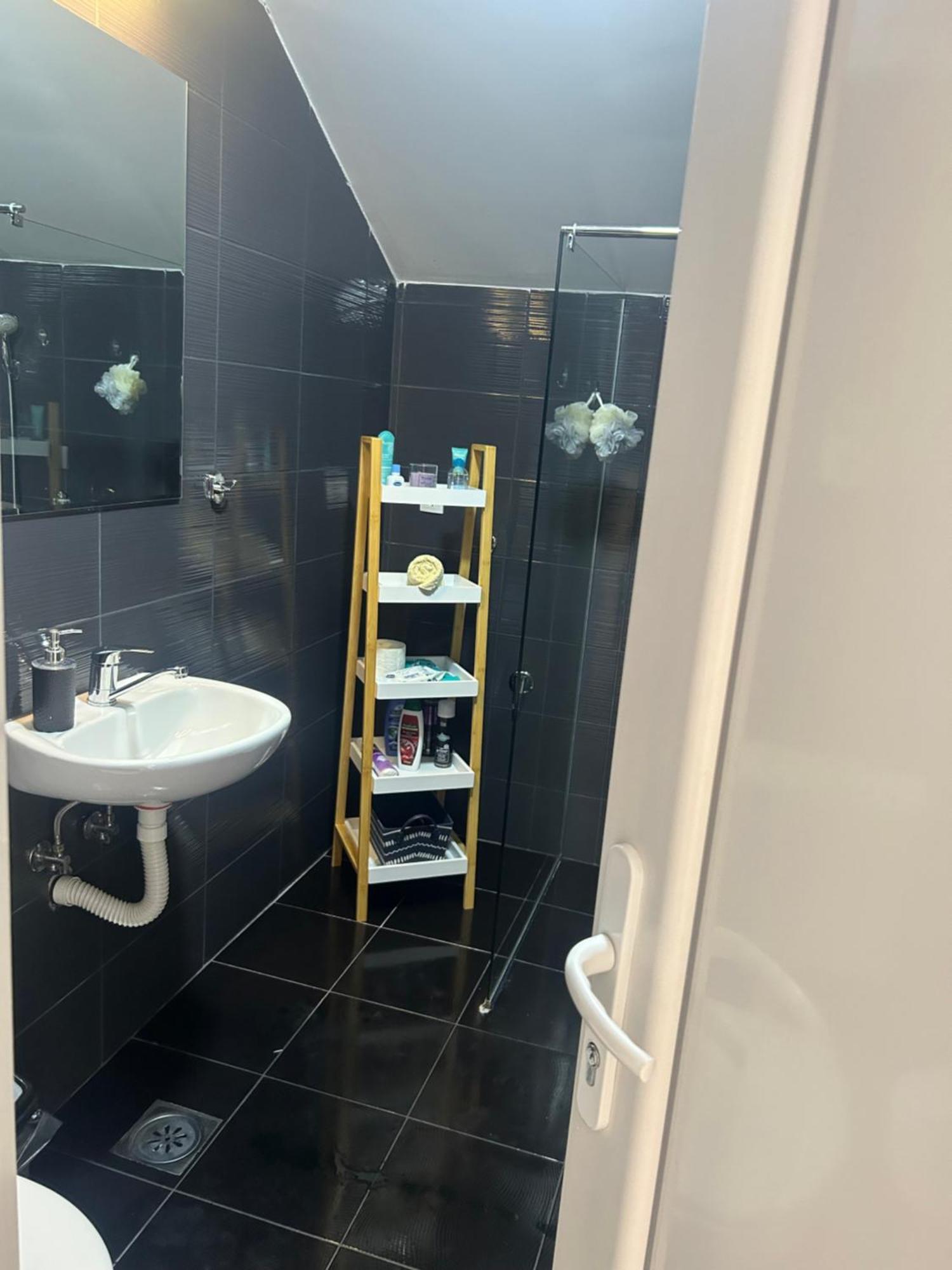 Apartman Diamond Lux Surčin Esterno foto
